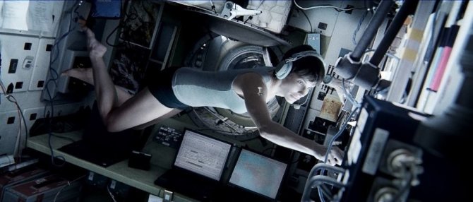 „ACME Film“ archyvo nuotr./Sandra Bullock filme „Gravitacija“