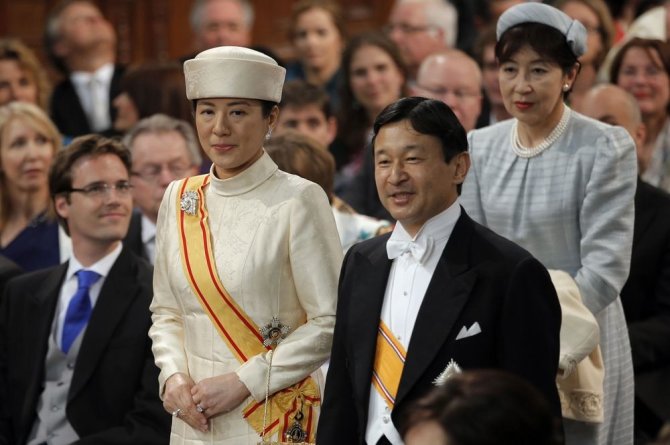 AFP/„Scanpix“ nuotr./Japonijos princas Naruhito ir princesė Masako