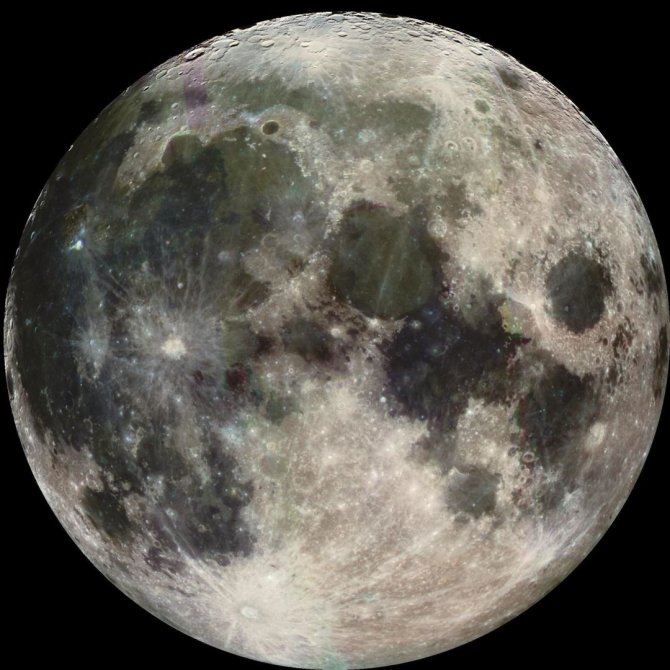 NASA nuotr./Mėnulio paviršius