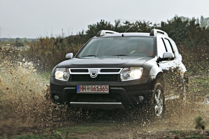 „Auto Bild“ nuotr./„Auto Bild“ bandyme naudotas „Dacia Duster“