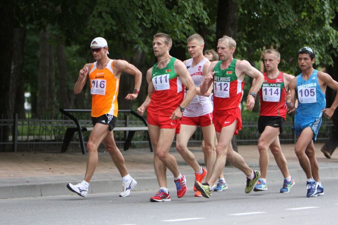 Dariaus Škarnulio nuotr./Sportinio ėjimo varžybos Alytuje