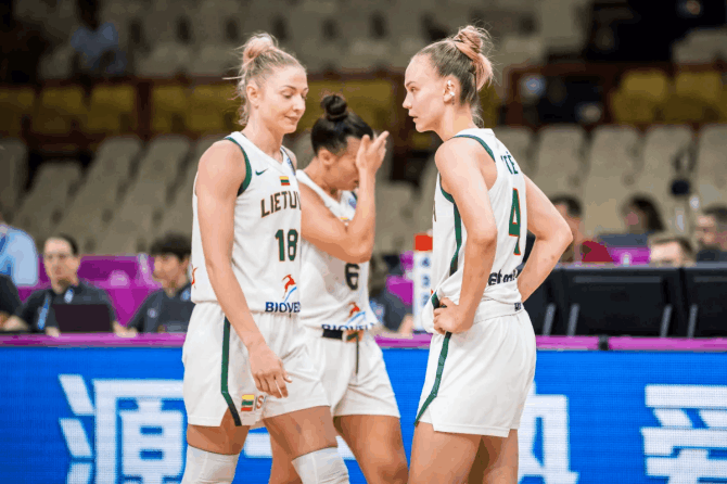 FIBA.com nuotr./Monika Grigalauskytė, Kamilė Nacickaitė-Van Der Horst, Justė Jocytė
