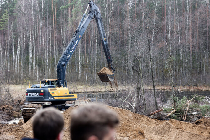 Skirmantas Lisauskas/ BNS nuotr./Pabradėje dingusių keturių JAV karių gelbėjimo operacija