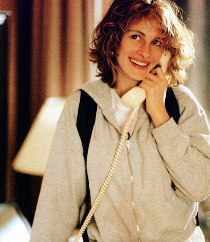 Kadras iš filmo/Julia Roberts filme „Gatavi drabužiai“ (1994)