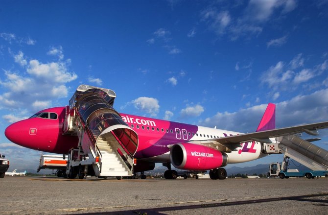 Wizz air kompanijos nuotr. /„Wizz air“ lėktuvas