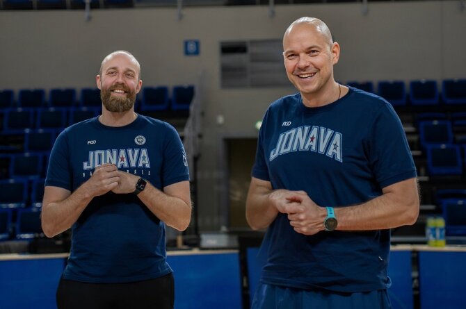bcjonavahipocredit.lt nuotr./Artūras Milaknis ir Steponas Babrauskas