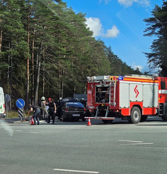 Mindaugo Žemaičio nuotr./Avaringoje sankryžoje ties Palanga – dar viena skaudi avarija