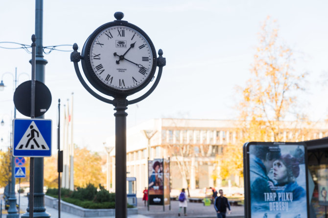 Josvydo Elinsko / 15min nuotr./Laikrodžiai Vilniaus gatvėse