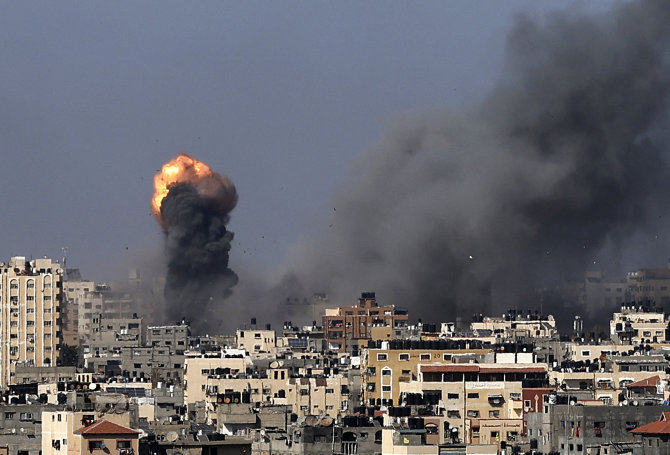 AFP/„Scanpix“ nuotr./Gazos Ruožas po Izraelio smūgių