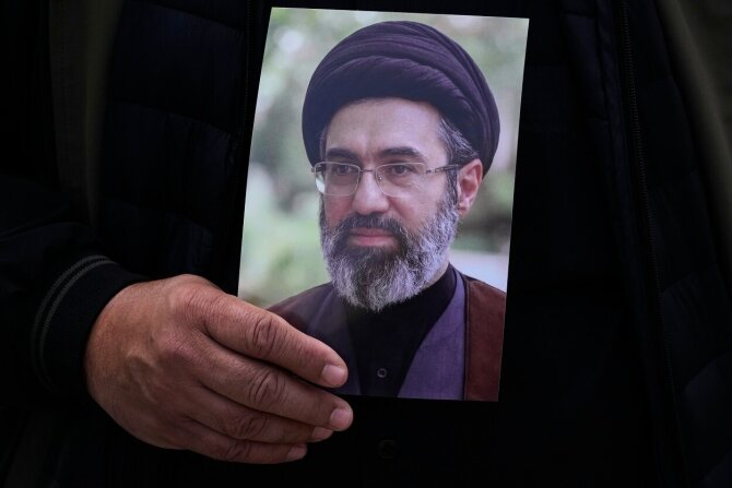 AP/Scanpix/Mojtabos Khamenei atvaizdas