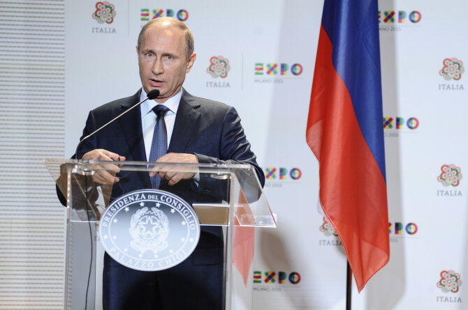 „Scanpix“ nuotr./Vladimiras Putinas Italijoje
