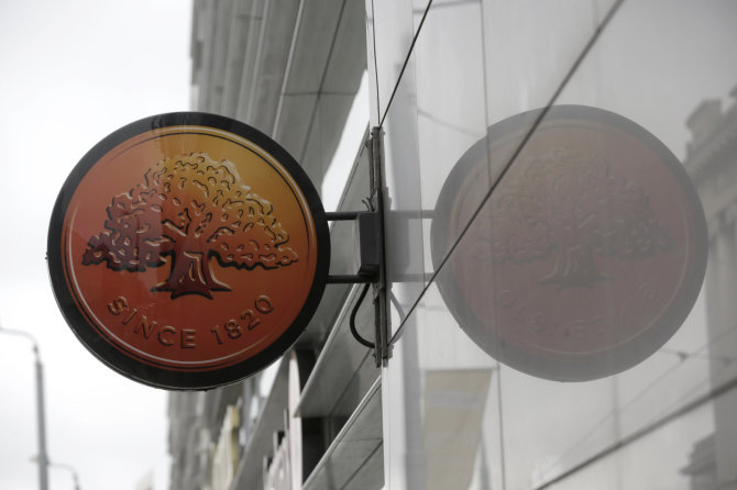 „Reuters“/„Scanpix“ nuotr./„Swedbank“ banko logotipas