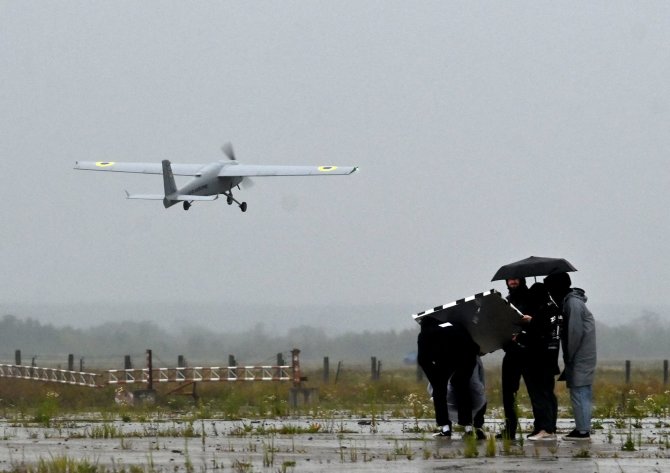 AFP/„Scanpix“ nuotr./Dronas UJ-22