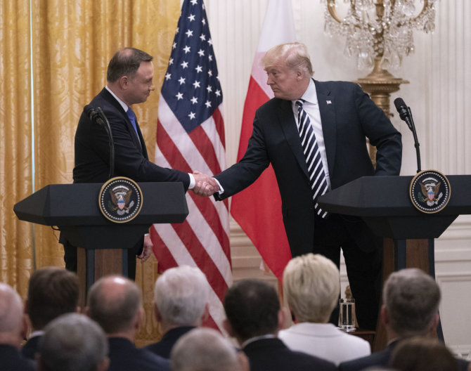 „Scanpix“/„SIPA“ nuotr./ Andrzejus Duda ir Donaldas Trumpas