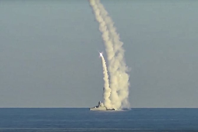 „Scanpix“/AP nuotr./Rusijos raketa „Kalibr“