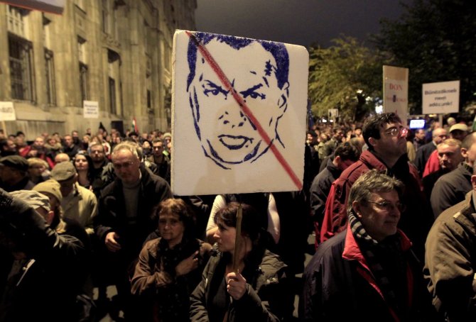 „Reuters“/„Scanpix“ nuotr./Protestas Budapešte