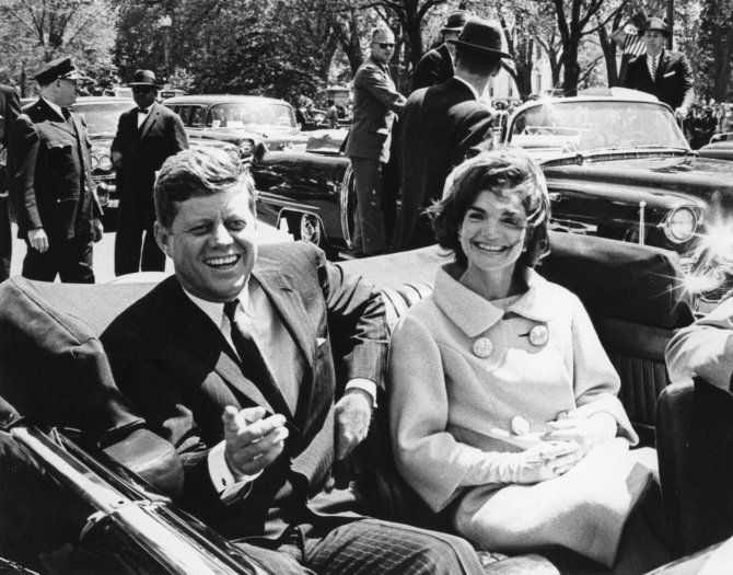 „Reuters“/„Scanpix“ nuotr./Jacqueline Kennedy ir Johnas F. Kennedy (1961 m. gegužės 3 d.)