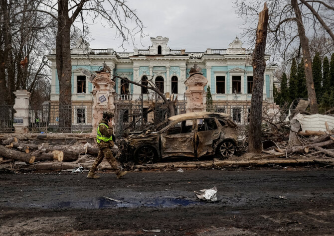 AFP/„Scanpix“ nuotr./Rusai smogė Sumams