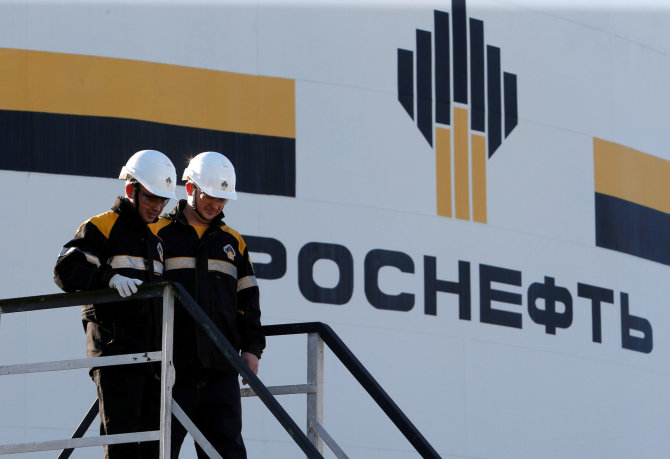 „Reuters“/„Scanpix“ nuotr./„Rosneft“ akcijų pardavimas – V.Putino planas užsidirbti?