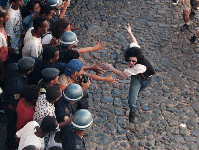 AFP/„Scanpix“ nuotr./Michaelas Jacksonas (1996 m.)