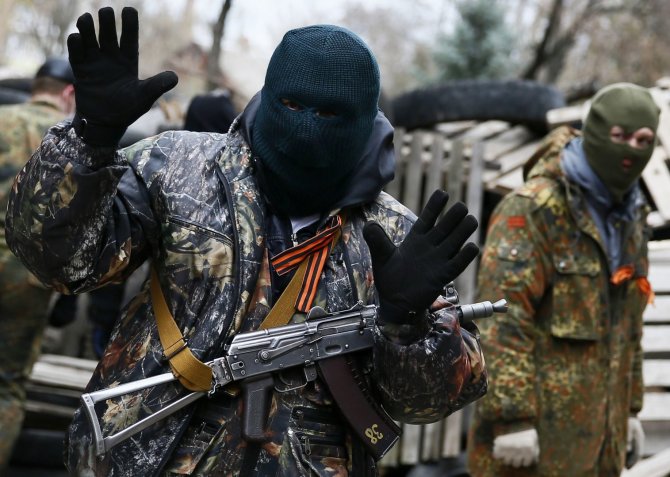 „Reuters“/„Scanpix“ nuotr./Neramumai rytų Ukrainoje 2014 m. balandžio 12 d. 