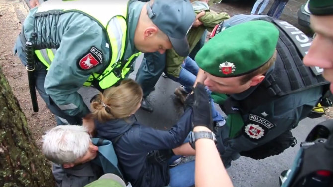 Protestuotojus Kaune išvaikė policija