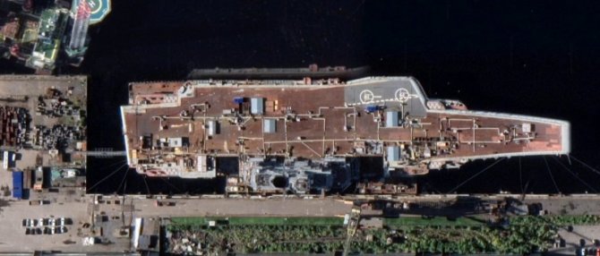 „Google Maps“ palydovinė nuotrauka/Šiuo metu remontuojamas vienintelis Rusijos lėktuvnešis „Admirolas Kuznecovas“