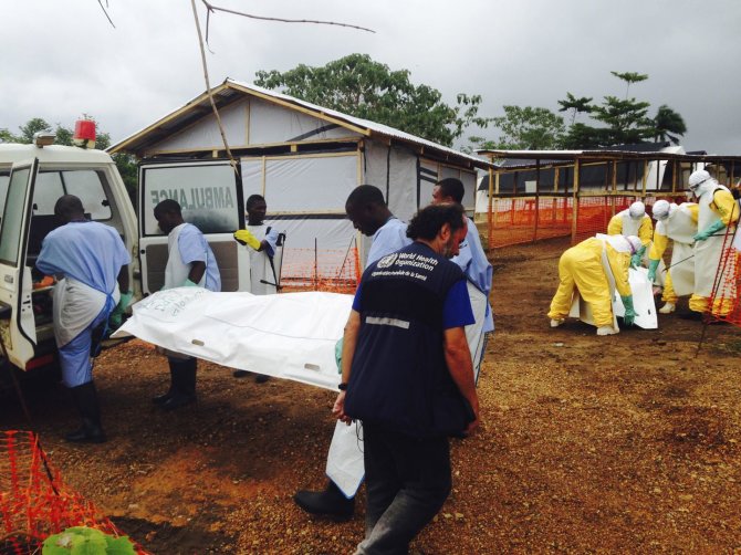 „Reuters“/„Scanpix“ nuotr./Ebolos virusas siaučia vakarų Afrikoje