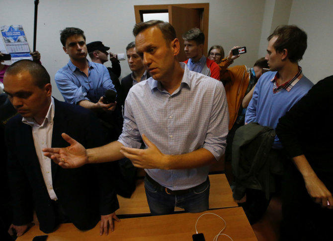 „Reuters“/„Scanpix“ nuotr./Aleksejus Navalnas teisme