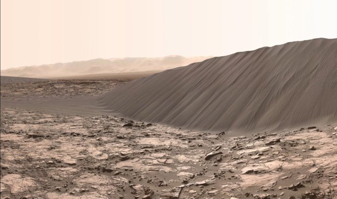 Kadras iš vaizdo įrašo/Vaizdai iš Marso