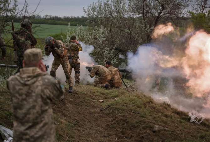 „Reuters“/„Scanpix“ nuotr./Ukrainiečių kariai