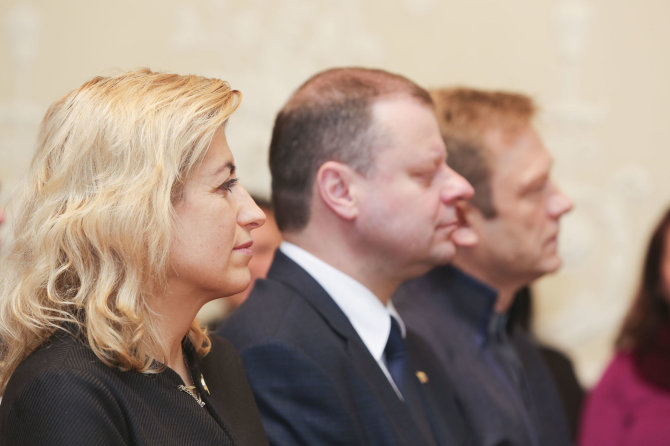 Irmanto Gelūno / 15min nuotr./Ministras pirmininkas Saulius Skvernelis pristatė naująjį ministrą Kultūros ministerijoje 