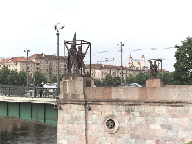 Audriaus Ambraso nuotr./Žaliojo tilto skulptūros