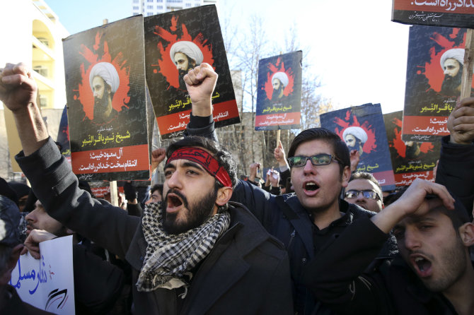 „Scanpix“ nuotr./Saudo Arabijos veiksmais pasipiktinę iraniečiai