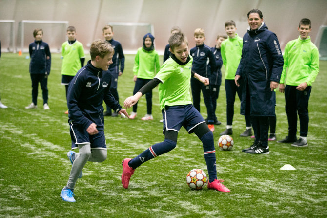 Personlig fotoalbum/A Moment fra Ataka Football Club Training Session