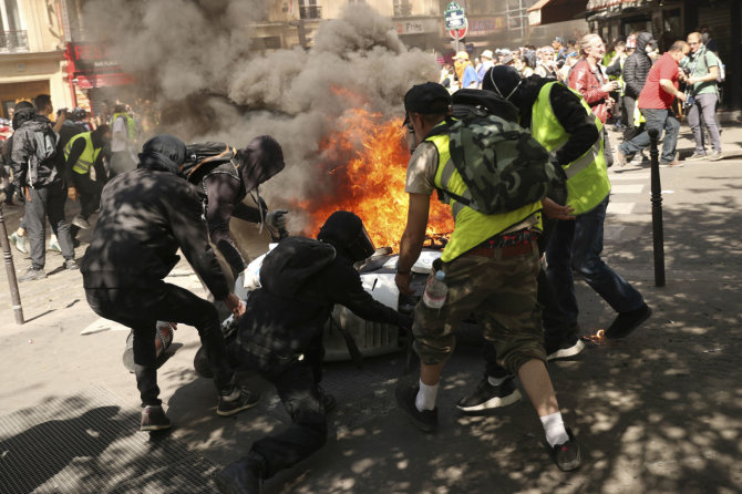 „Scanpix“ nuotr./„Geltonųjų liemenių“ protestas