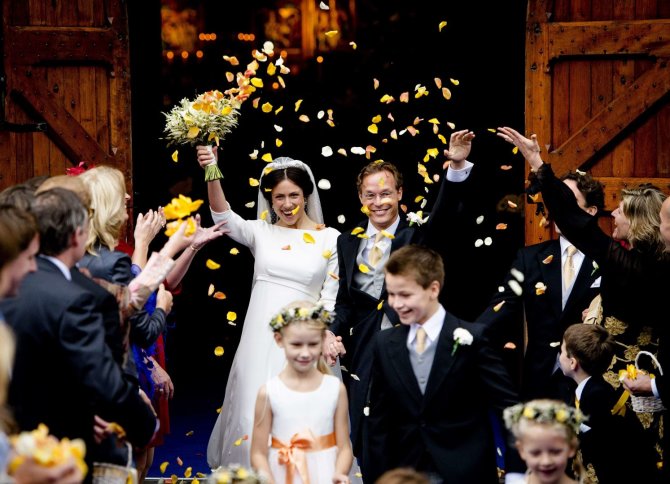 „Scanpix“ nuotr./Nyderlandų princas Jaime su žmona Viktoria Cservenyak (2013 m.)