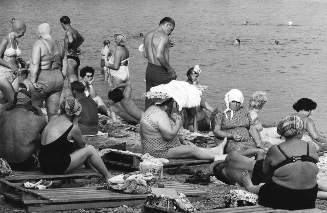 „Scanpix“ nuotr./Paplūdimys Jaltoje, Ukrainoje (1964 m.)