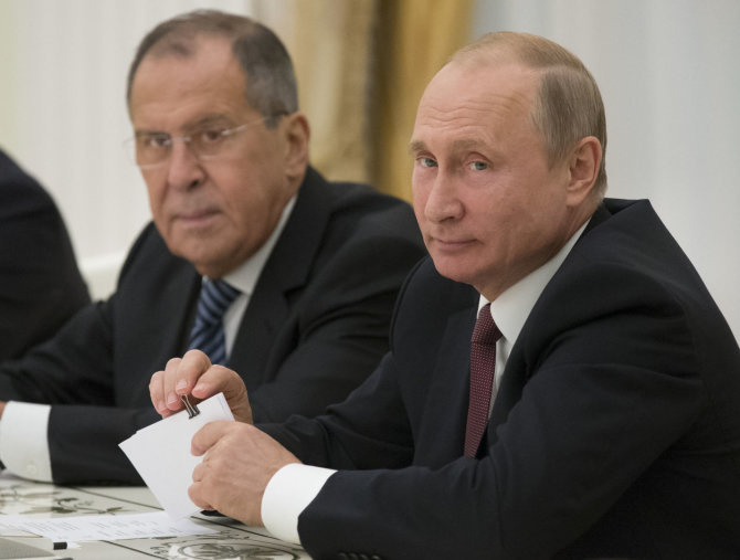 „Scanpix“/AP nuotr./Agresoriai Vladimiras Putinas ir Sergejus Lavrovas