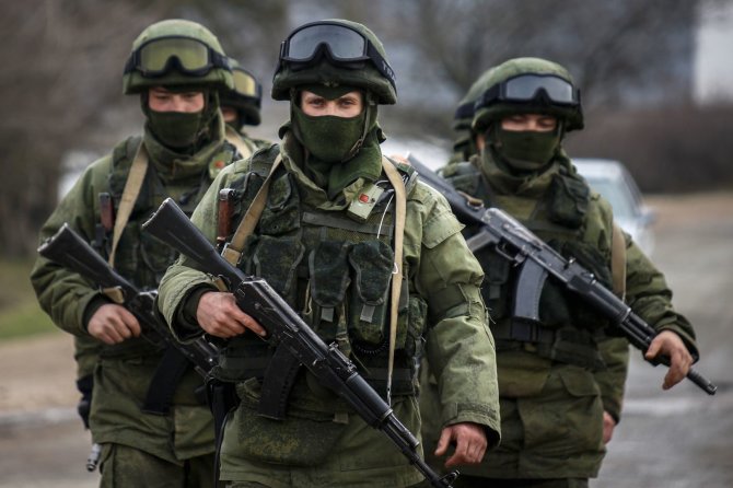 „Reuters“/„Scanpix“ nuotr./Rusų kariai Kryme