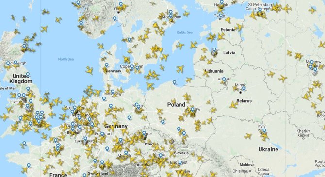 flightradar24.com iliustr./Trečiadienį, balandžio 29 d. 14 val. Lietuvos oro erdvėje – vos keletas lėktuvų