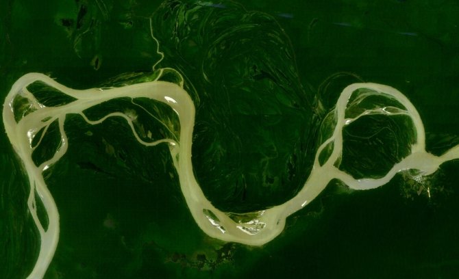 NASA nuotr./Amazonės upė