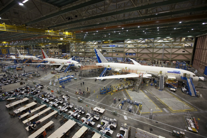 AFP/„Scanpix“ nuotr./Boeing 777 ir 787 Widebody Jets