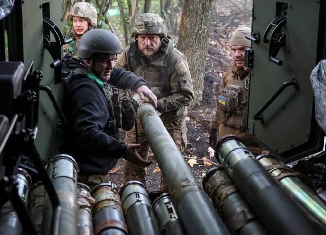 „Reuters“/„Scanpix“/Karas Ukrainoje