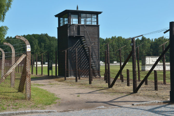 Įėjimas į Štuthofo koncentracijos stovyklą