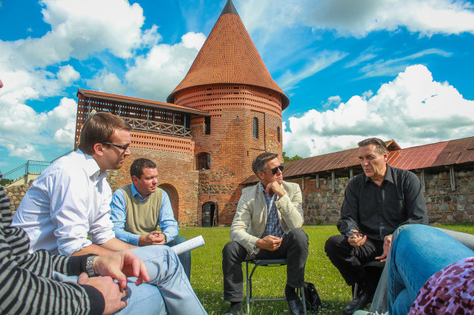 Kauno išskirtinumą galima bendraujant su užsienio ir Lietuvos miestais“, – teigė A. Kaušpėdas/Nuotr. Igno Gaižausko