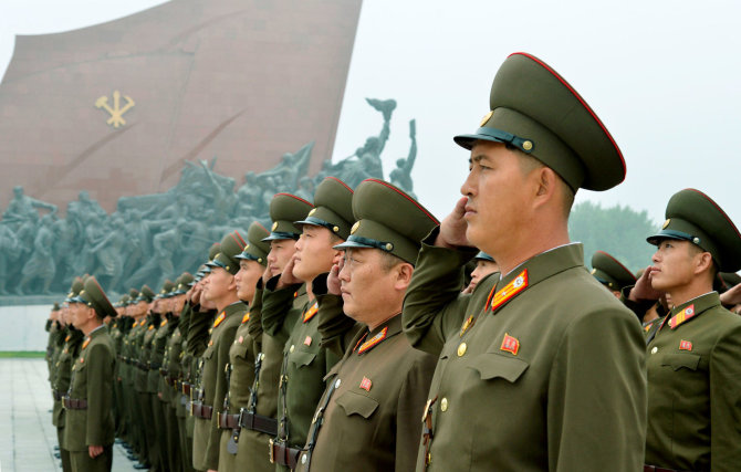 „Reuters“/„Scanpix“ nuotr./Šiaurės Korėja mini valstybės įkūrimo metines