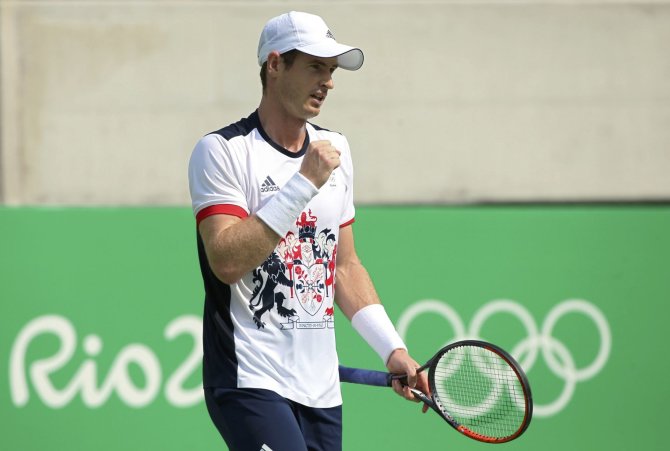 „Scanpix“ nuotr./Andy Murray antrame olimpinio teniso turnyro etape nušlavė Juaną Monaco