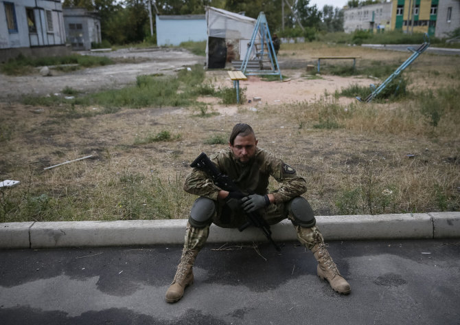„Reuters“/„Scanpix“ nuotr./Ukrainos karys Mariupolyje