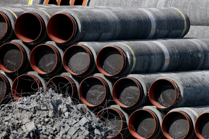„Reuters“/„Scanpix“ nuotr./Vamzdžiai dujotiekiui „Nord Stream 2“